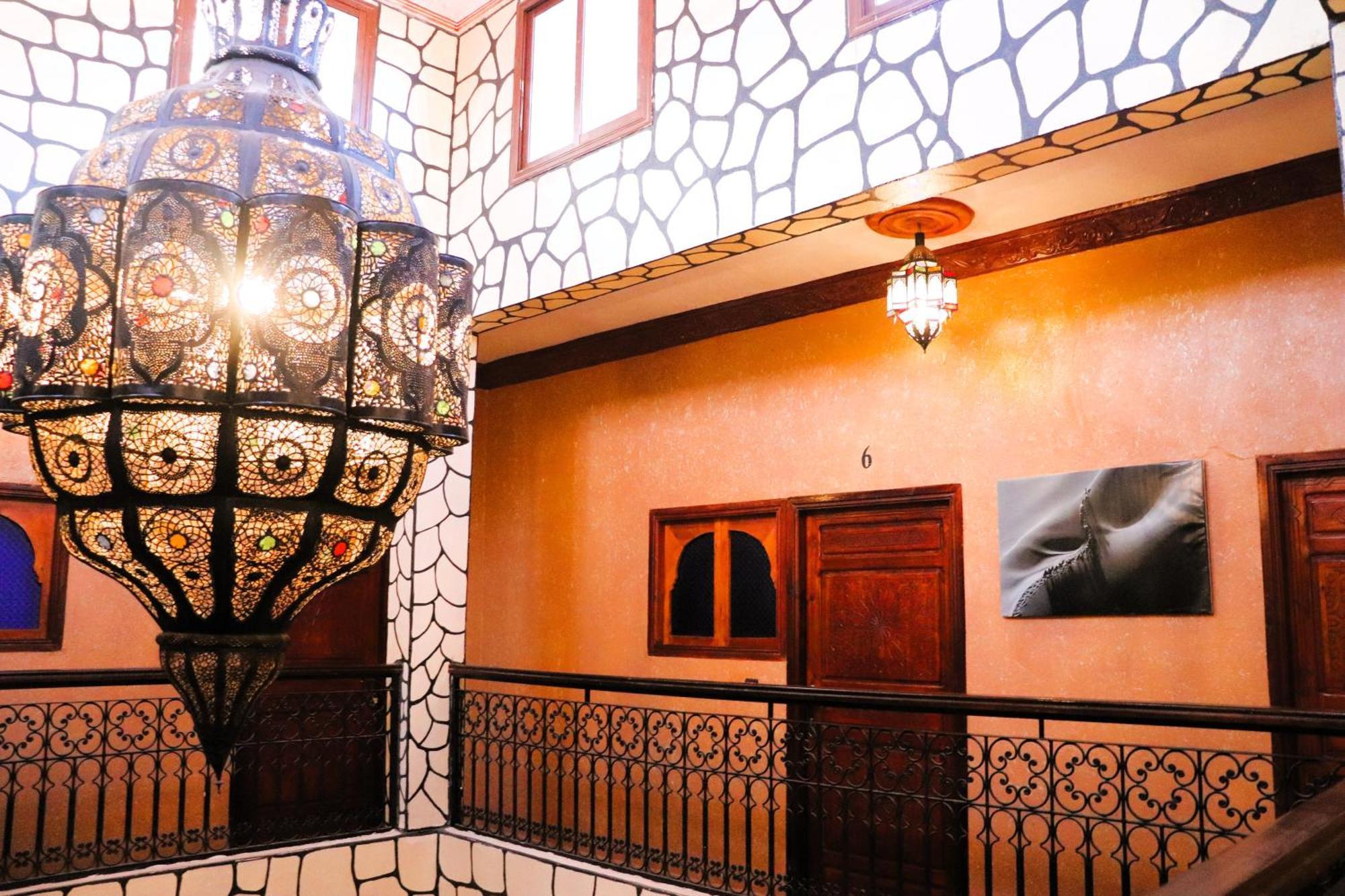 Riad Ait Ben Haddou エクステリア 写真