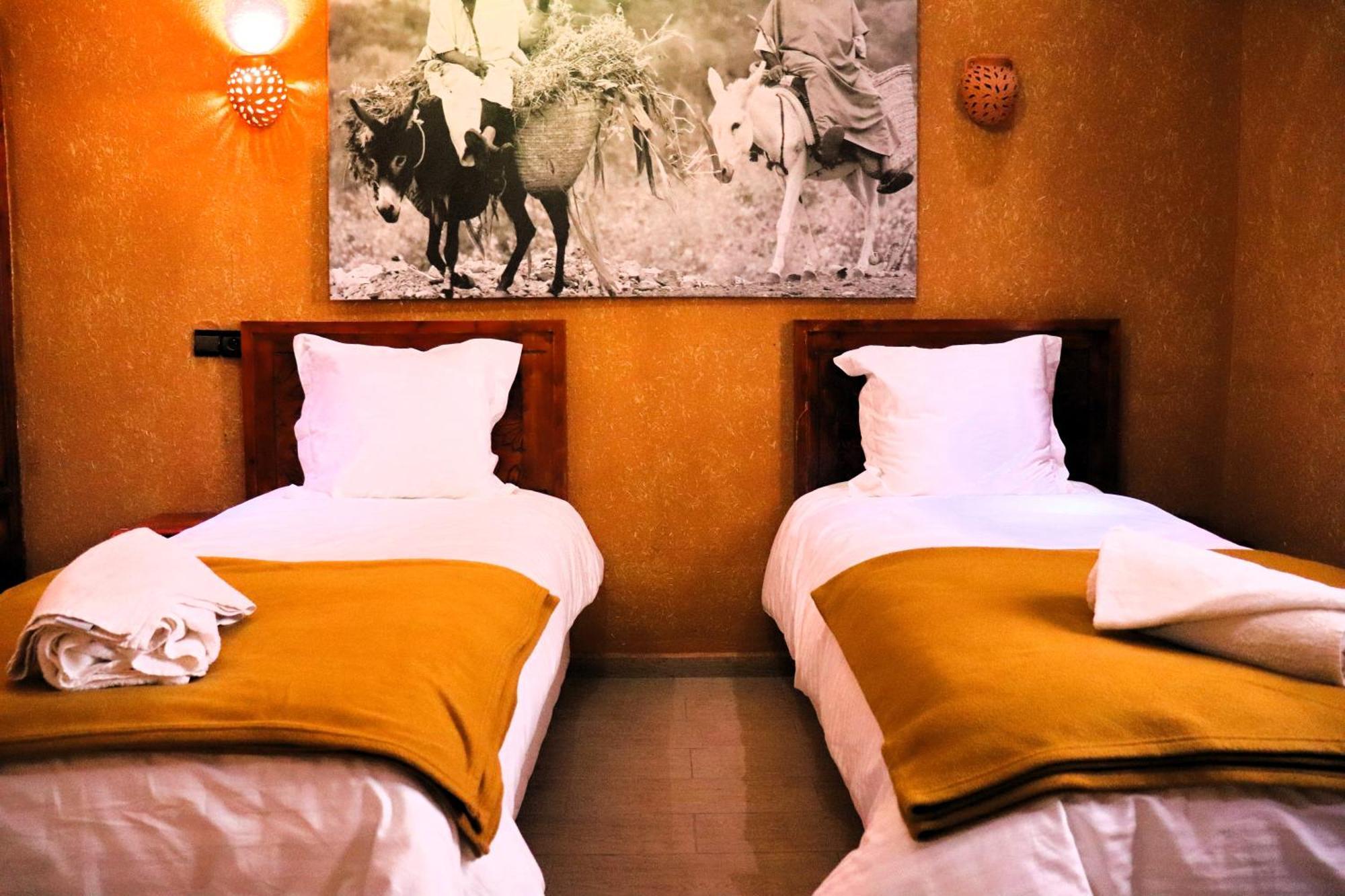 Riad Ait Ben Haddou エクステリア 写真
